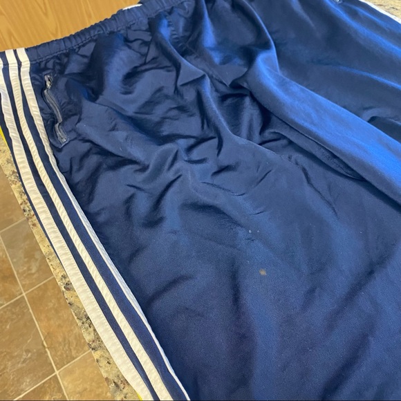 a1480-E5-Adidas -XL ~Yoga Pants, Sweat Pants, gym clothing, SOFTBALL PANTS - Picture 16 of 16